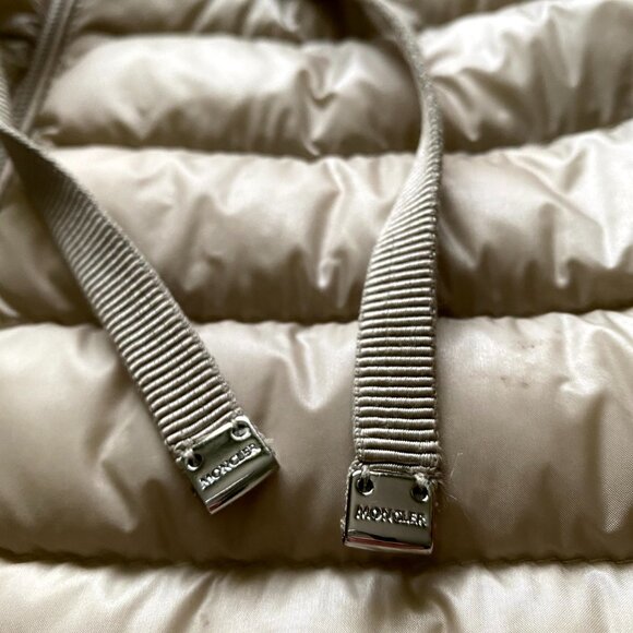 Moncler Barbel Lightweight Down Coat Beige Sz (0) XS Down Puffer Parka Warm Chic - Picture 7 of 9